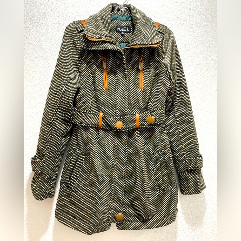 Rue 21 women's dress-up jacket.